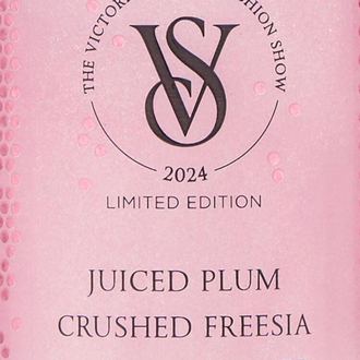 VS Pure Seducation Runway Shine Fashion Show 2024 Işıltılı Vücut Spreyi