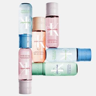Calvin Klein Hair & Body Perfume Mist / Silky Coconut