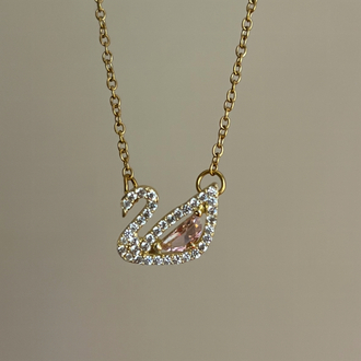 çelik pembe taşlı gold kuğu kolye