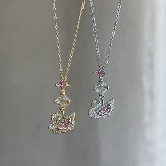 çelik swarovski kuğu model gold kolye
