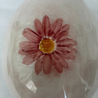 Blush Daisy – El Yapımı Seramik Vazo