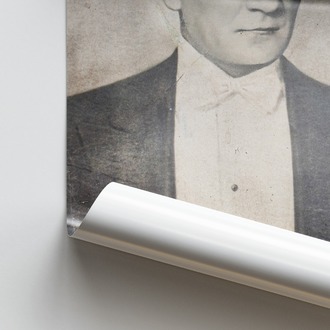 Siyah Beyaz Atatürk 2 Posteri