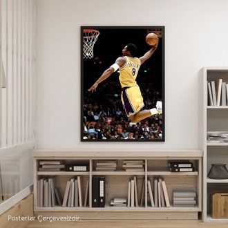 Kobe Bryant Smaç Basıyor Poster