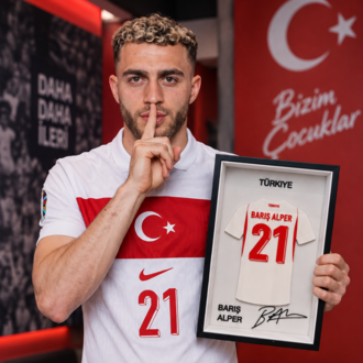 Barış Alper Yılmaz - Türkiye Milli Takım - İmzalı Forma Çerçevesi