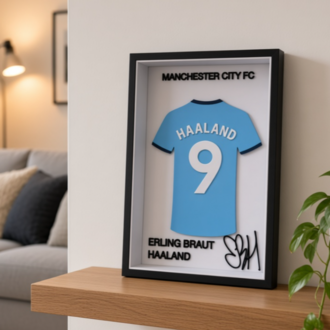 Erling Haaland - Manchester City FC - İmzalı Forma Çerçevesi