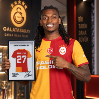 Rafael Leão - Galatasaray SK - İmzalı Forma Çerçevesi