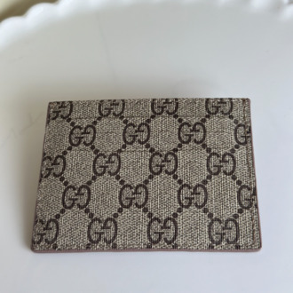 GUCCİ kartlık 