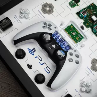 Sony PS5 DualSense Controller – Parçalanmış Tasarım Çerçeveli Duvar Tablosu