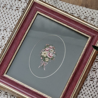 Pembe Çerçeveli Rokoko Gül Buketi