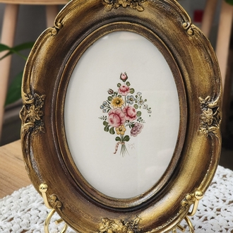oval çerçeve rokoko gül buketi