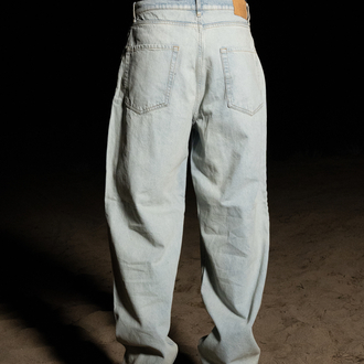 Ice Blue | Baggy Jean