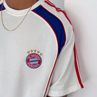 BAYERN MÜNİH RETRO OVERSİZE T-SHİRT BEYAZ