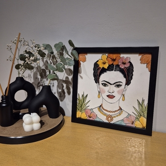El Yapımı Frida Kahlo Figürlü Seramik Karo Tablo + Siyah Çerçeve