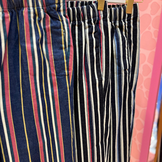 Beli lastikli çizgili pantolon