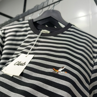 Göğüs Nakış Sıfır Yaka T-Shirt
