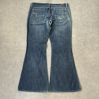 American Eagle Flared Jean