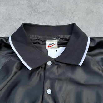 Nike vintage forma L