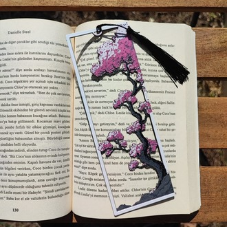 Tia Craft Sakura Ağacı Motifli 3D Kitap Ayracı Pembe Püsküllü Dekoratif Hediyelik