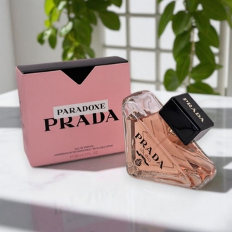 PARADOXE PRADA