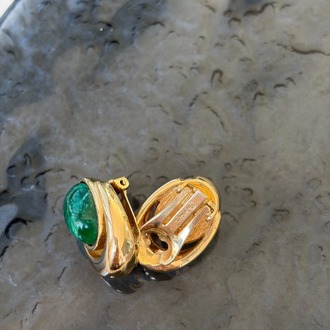 Vintage Grosse Küpe Emerald Green Cabochon