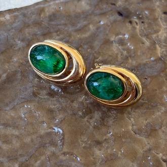 Vintage Grosse Küpe Emerald Green Cabochon