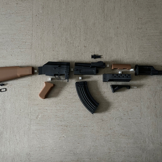 AK-47 Kalaşnikof (Keleş)