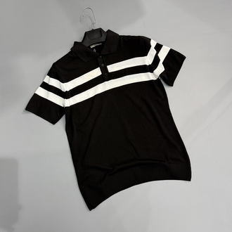 Siyah beyaz polo yaka 