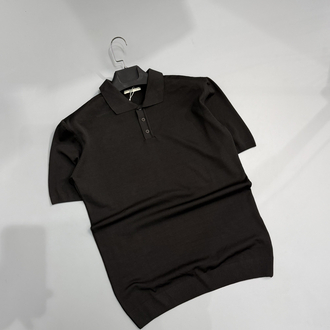 Siyah triko polo yaka