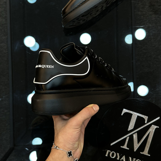 Alexander Mcqueen