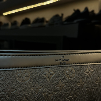 Louis Vuitton Premium Clatch