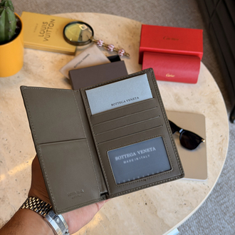 Bottega Veneta %100 Deri Cüzdan (Haki)