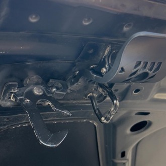 Audi A3 8P (2003-2012) Kaput Kilidi Mandalı  