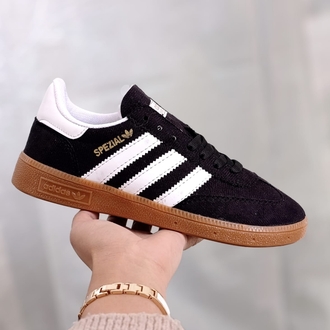 Adidas spezial