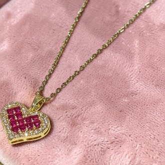 Pembe Gömme Zirkon Taşlı Kalp Kolye 