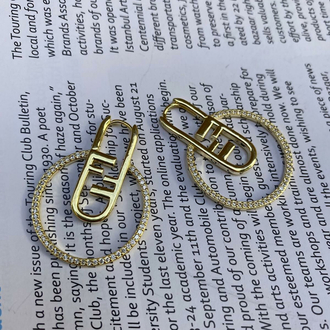 Fendi Gold Zirkon İthal Tasarım Küpe