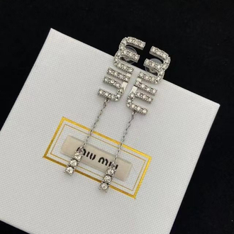 Miu Silver Taşlı Sallantılı İthal Küpe 