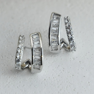 İkili Görünüm Zirkon Silver Küpe