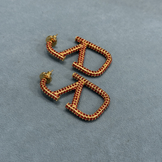 VLTN Kırmızı Zirkon V İthal Küpe