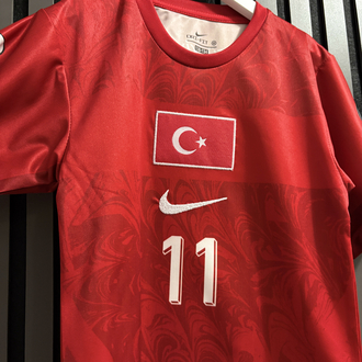 Çocuk-Yıldız#11-Türkiye Milli Takım Çocuk Forma Takımı – Kırmızı İç Saha