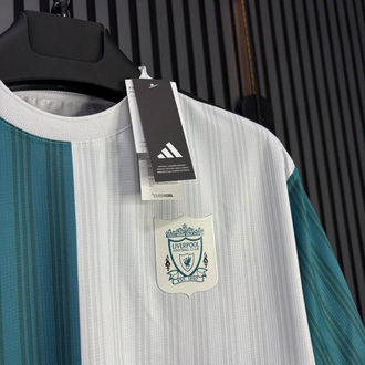 İsimsiz - Liverpool Turkuaz/Beyaz Retro Forma