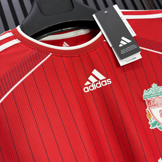 GERRARD #8 Liverpool Retro Forma – Carlsberg Sponsor (Klasik Dönem)