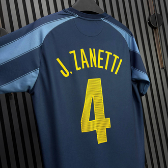 J. Zanetti #4 Inter 2004 Retro Forma
