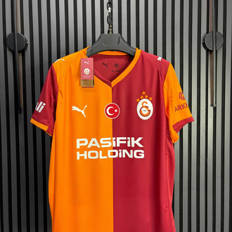 İsimsiz - Galatasaray 2025/26 İç Saha Forma – Premium (Birebir Aynı)