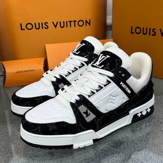 Louis Vuitton Premium