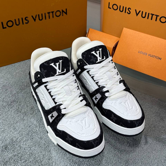 Louis Vuitton Premium
