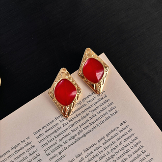 Kırmızı Gold Plaka Küpe
