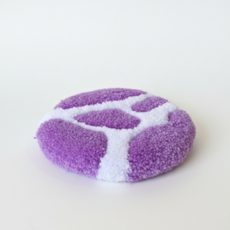 El Yapımı Mor İnek Desenli Yuvarlak Tufting Dekor (10 cm)