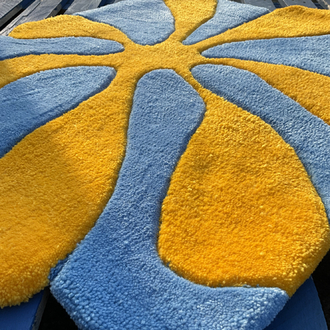 Floral rug