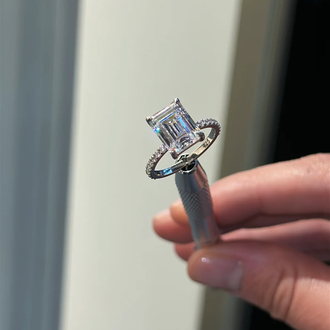 3.7CT | EMERALD CUT ETERNİTY YÜZÜK