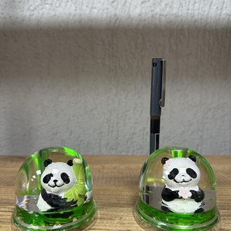 Panda sulu biblo kalemlik
